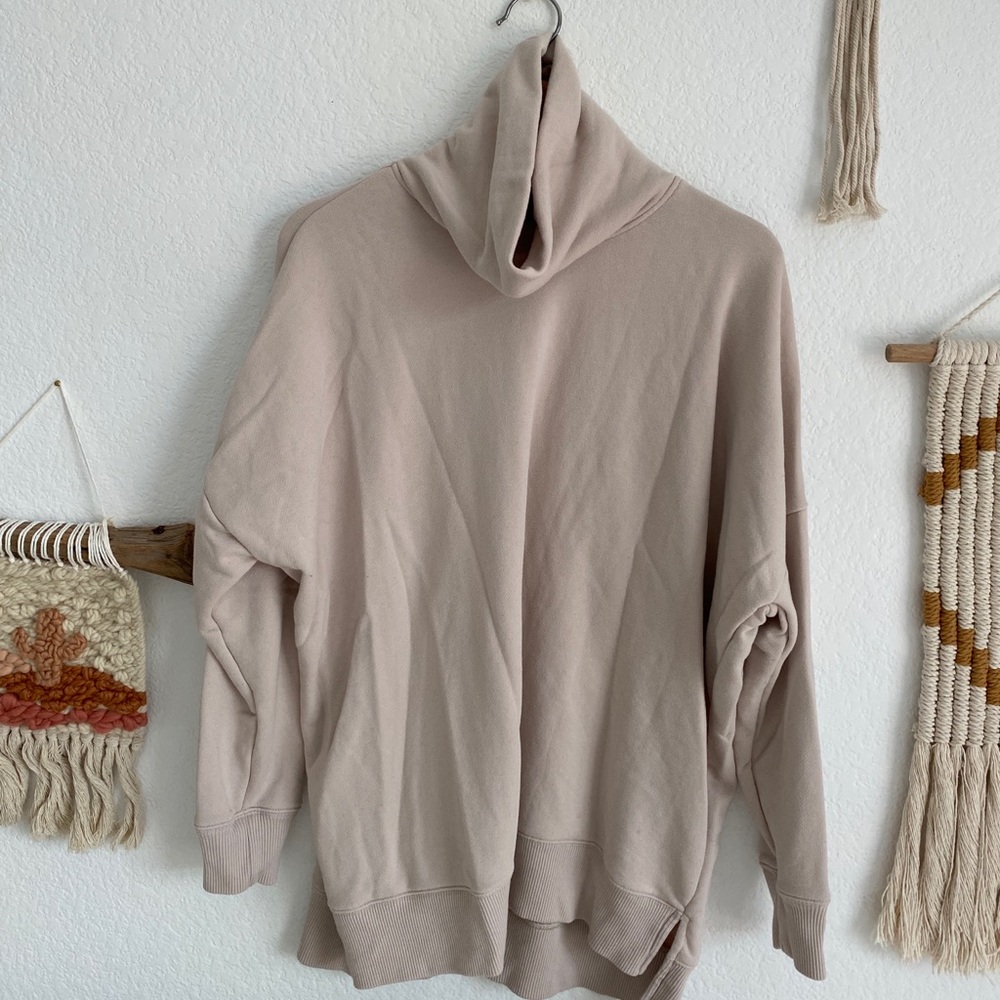 Aerie COZY sweatshirt